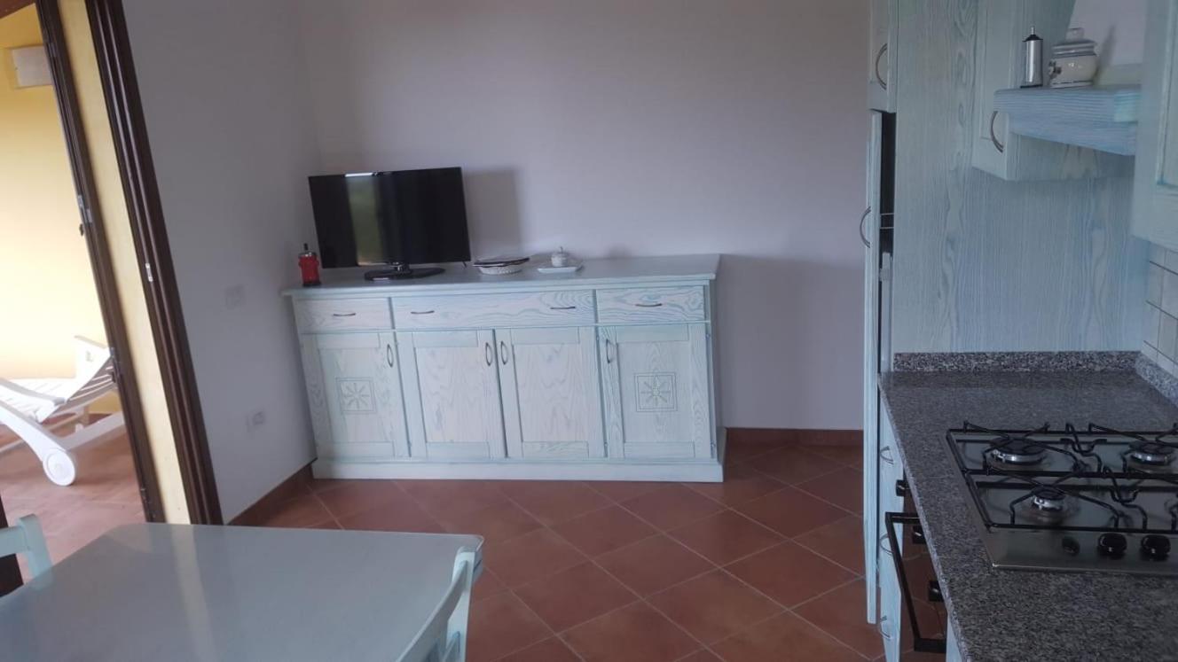 Appartamento In Splendido E Riservato Villaggio, Marina Di Tertenìa Kültér fotó